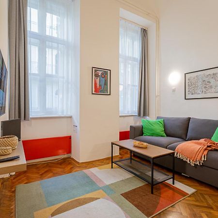 Dorotea - Cosy Home In The Heart Of Boedapest Buitenkant foto